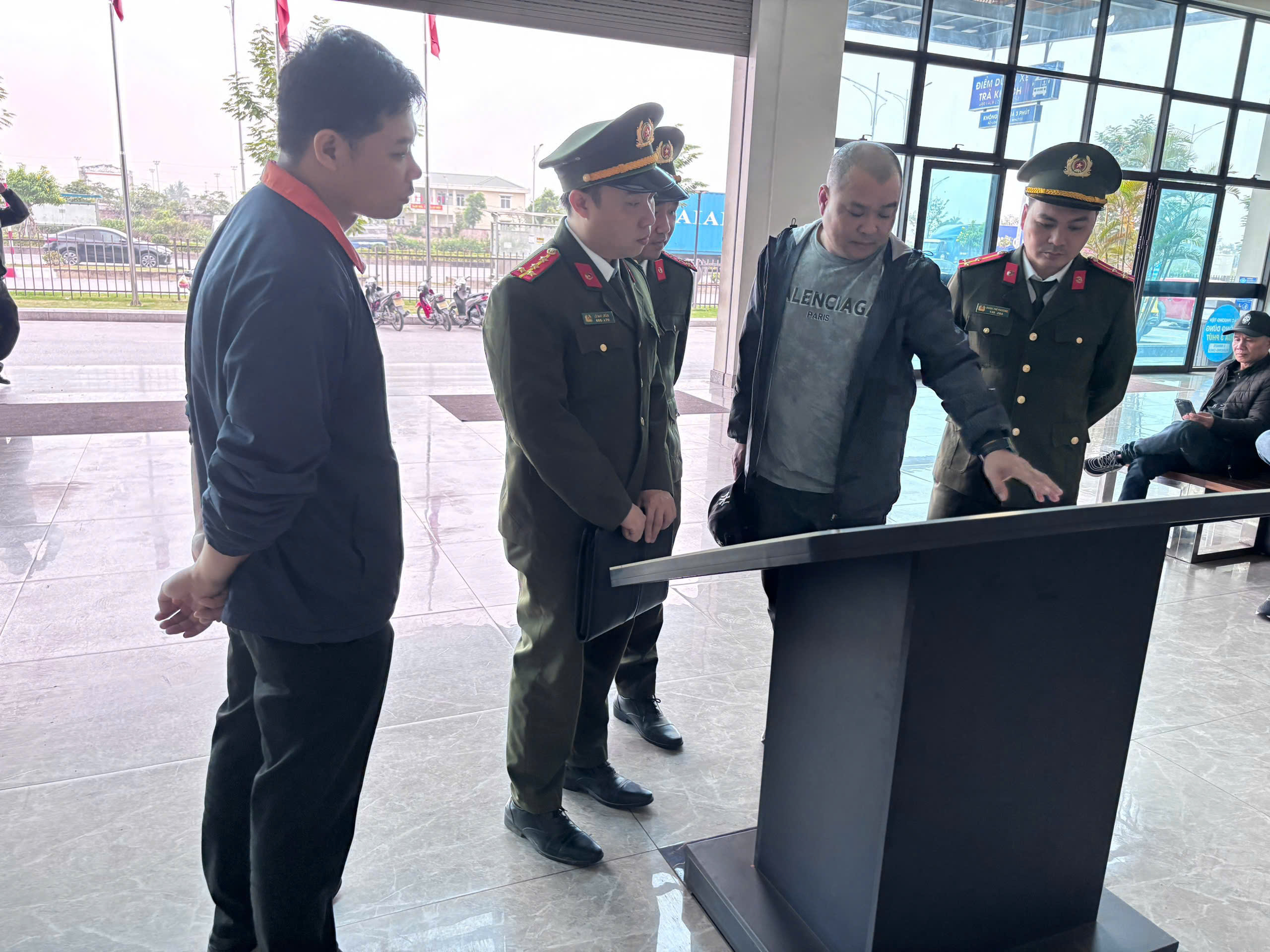 Phòng An ninh nội địa CATP phổ biến kiến thức, pháp luật về phòng chống khủng bố